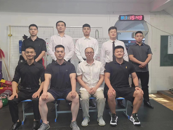 大连私人男保镖